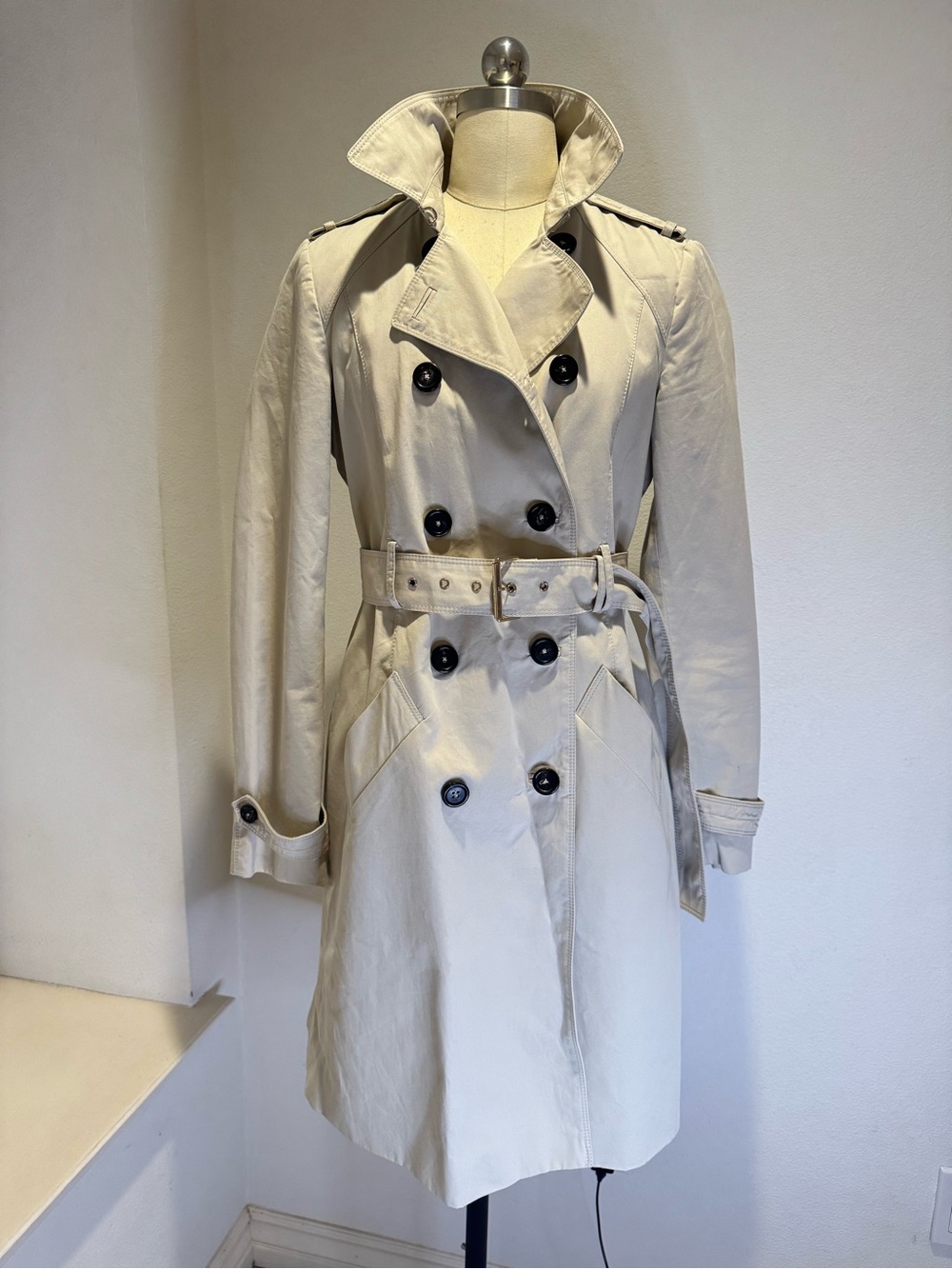 Zara trench coat size M